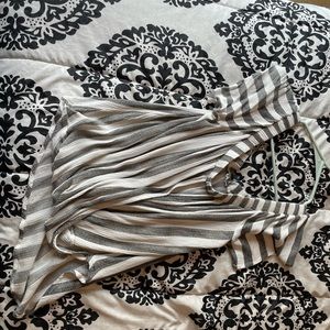 Size medium crop top